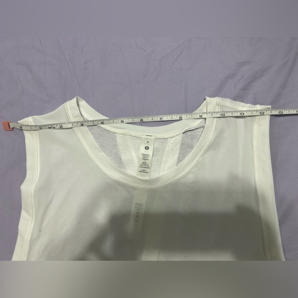 Lululemon All Tied Up Tank (Size 8) - Picture 12 of 12